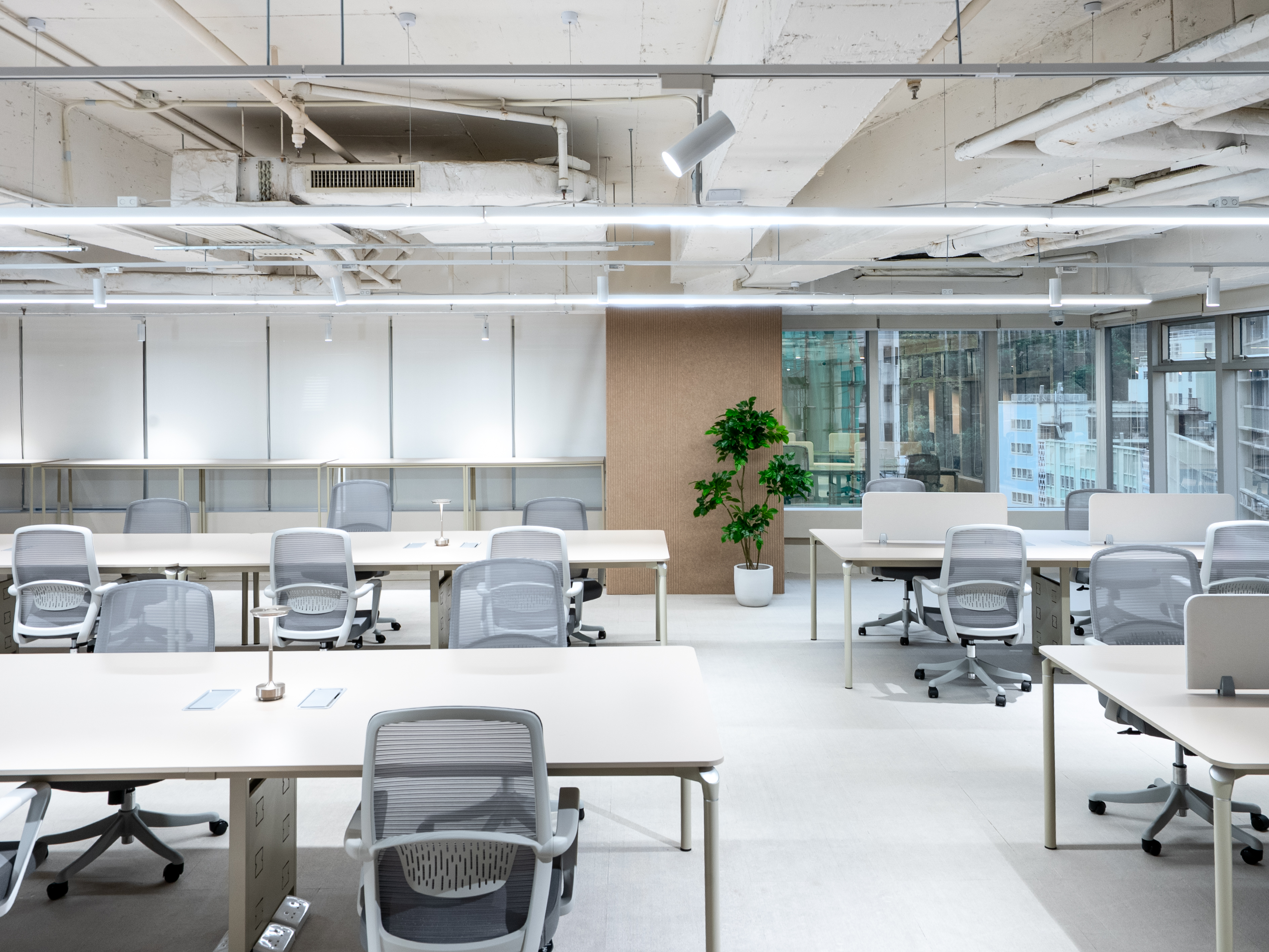 Hot desk area